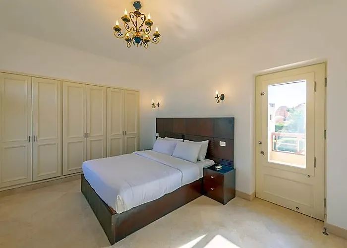 Vesta - Luxury - 5br - Sabina Hotel 2*